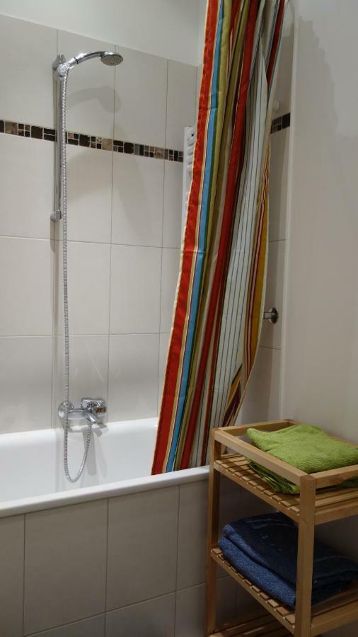 Altbauwohung in Düsseldorf-Flingern Apartamento Exterior foto